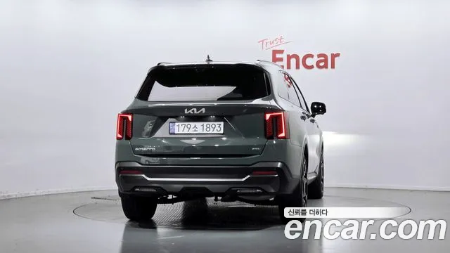 Kia Sorento 2023 thumb 4