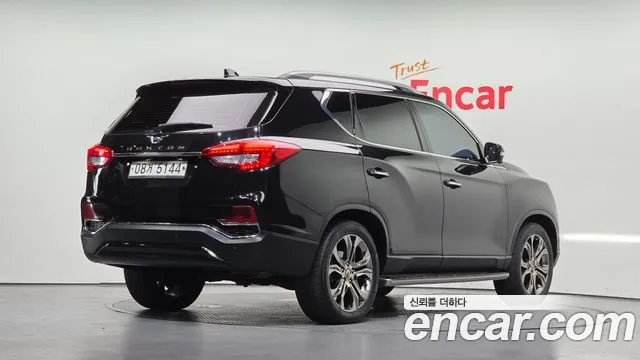 KG_Mobility_Ssangyong Rexton 2017 thumb 2
