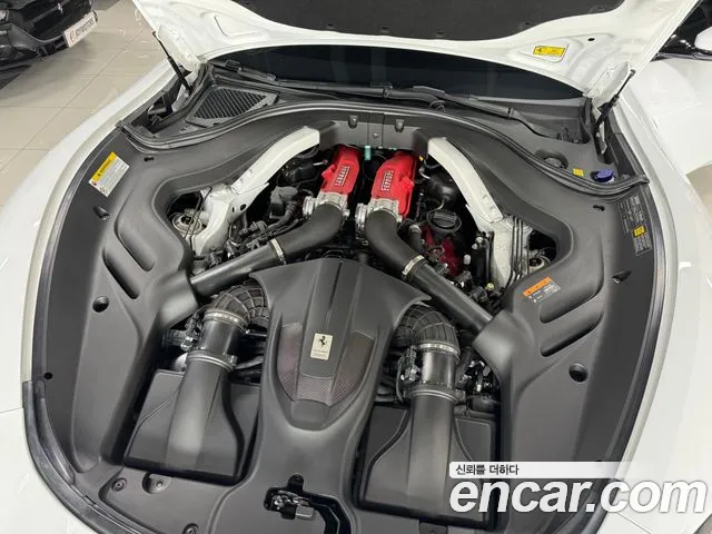 Ferrari Roma 2021 thumb 5