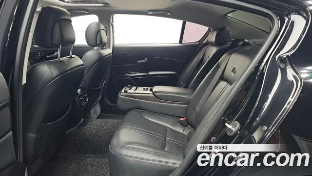 Kia K9 2013 thumb 10