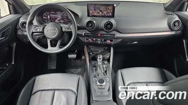 Audi Q2 2020 thumb 6