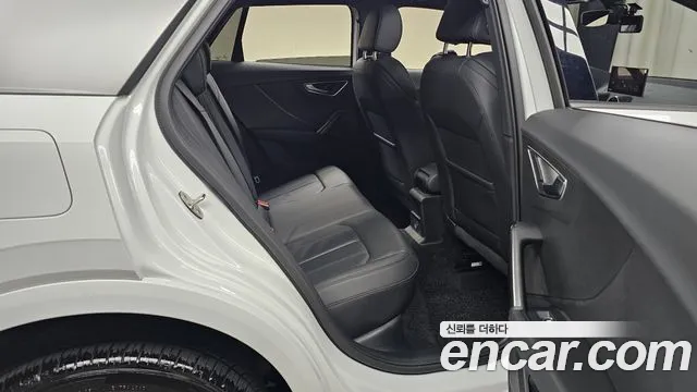 Audi Q2 2020 thumb 10