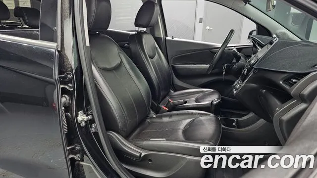 Chevrolet Spark 2017 thumb 12