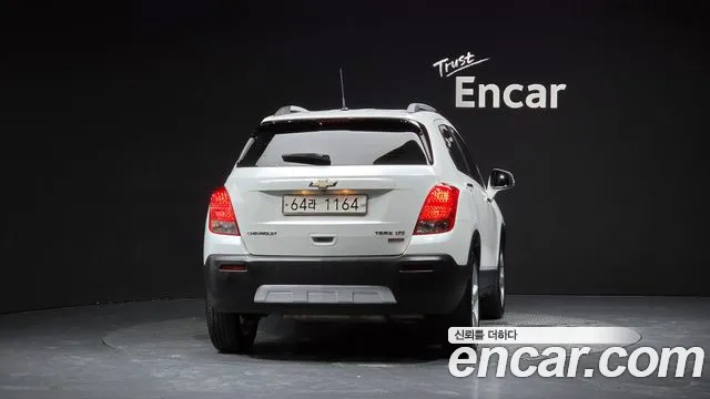 Chevrolet Tracker 2014 thumb 3