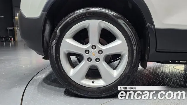 Chevrolet Tracker 2014 thumb 4