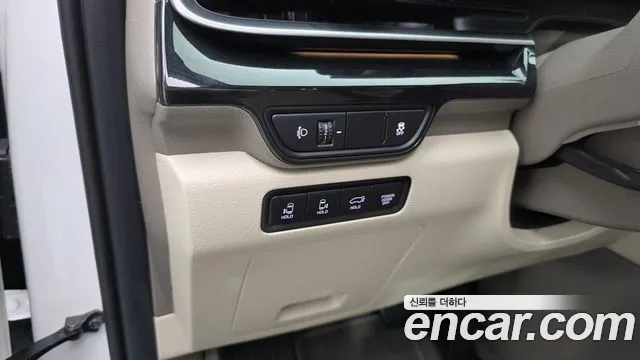 Kia Carnival 2024 thumb 12