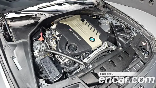 BMW 5 серии 2014 thumb 6