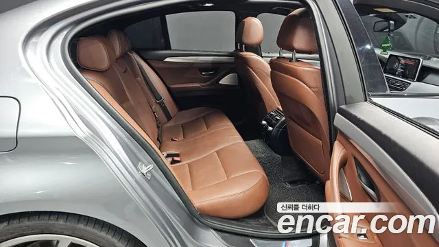 BMW 5 серии 2014 thumb 11
