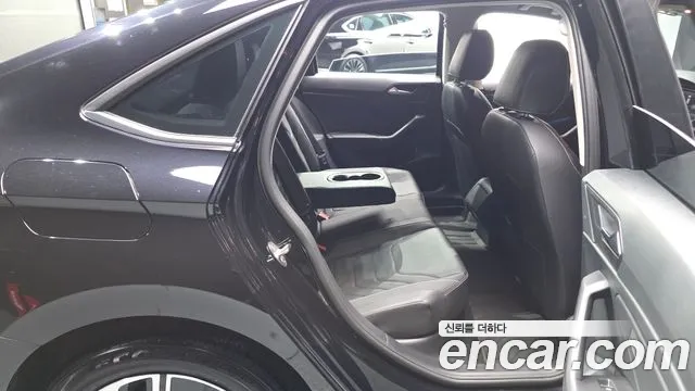 Volkswagen Jetta 2024 thumb 12