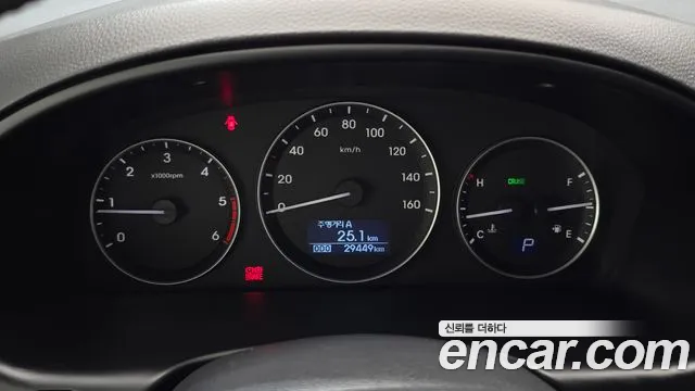 Hyundai Starex 2018 thumb 8