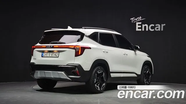 Kia Seltos 2022 thumb 2