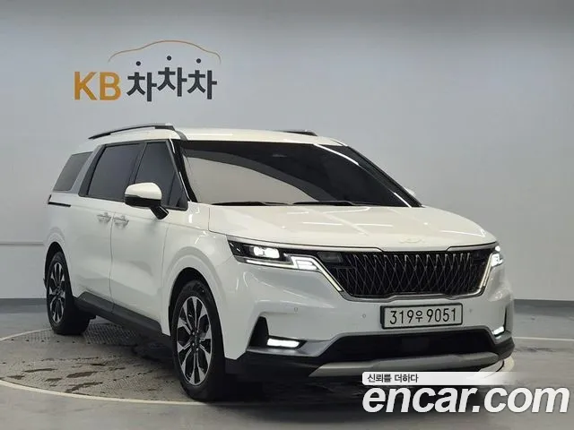 Kia Carnival 2022 thumb 4