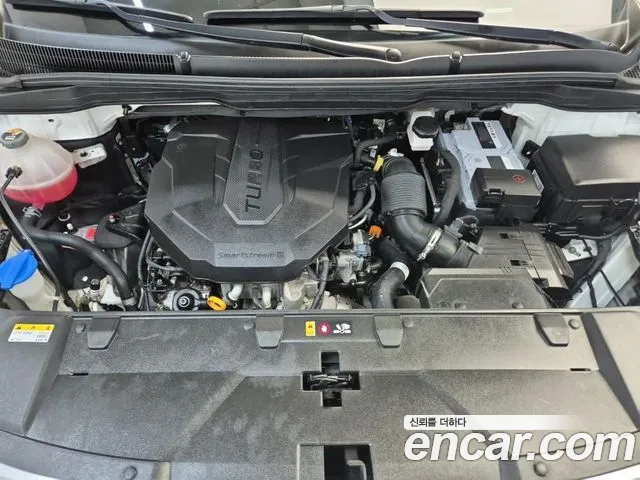Kia Carnival 2022 thumb 5