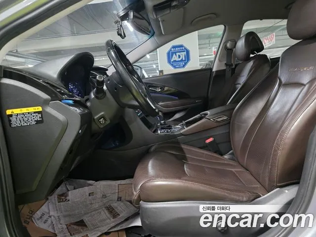 Hyundai Grandeur 2014 thumb 10