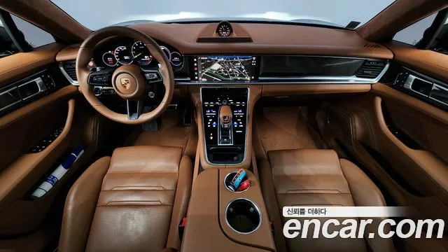 Porsche Panamera 2023 thumb 7
