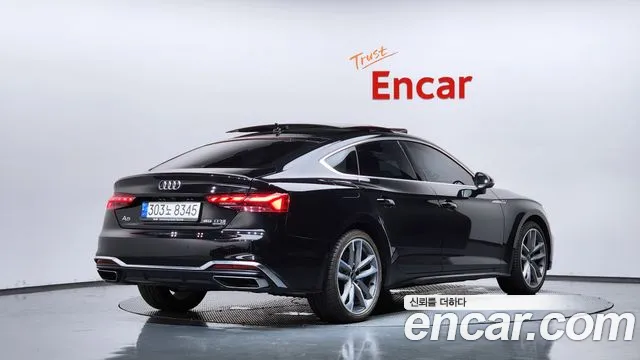 Audi A5 2022 thumb 2