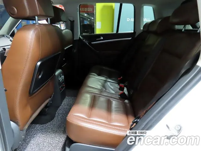 Volkswagen Tiguan 2015 thumb 9