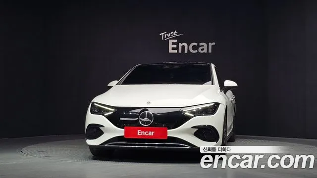 Mercedes-Benz EQE 2023 thumb 3