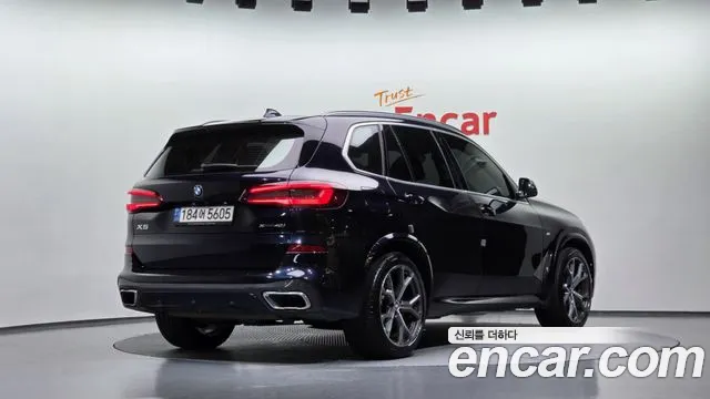 BMW X5 2021 thumb 2