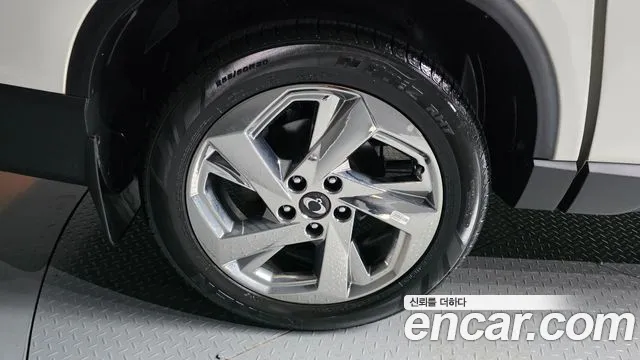 KG_Mobility_Ssangyong Rexton 2023 thumb 5