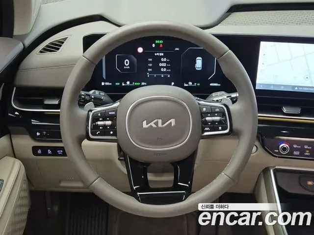 Kia Carnival 2024 thumb 9