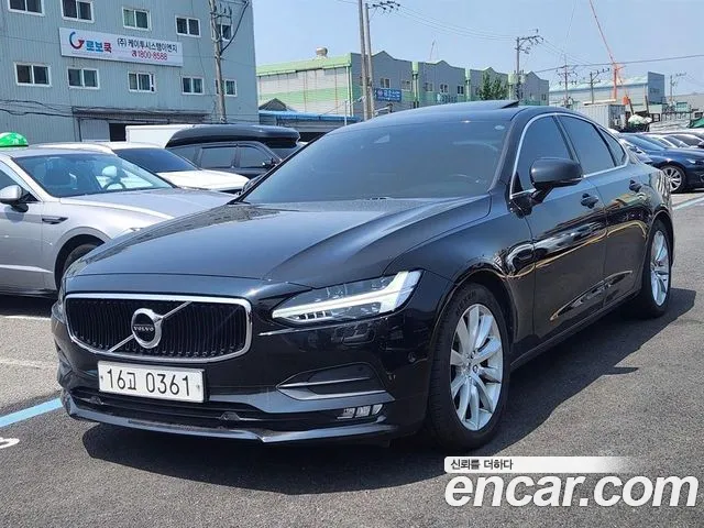 Volvo S90 2016 thumb 2
