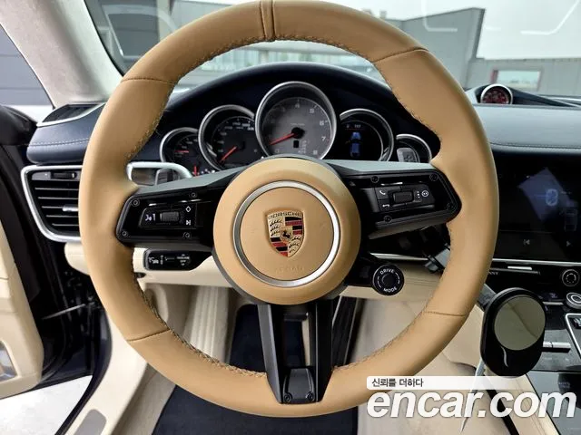 Porsche Panamera 2009 thumb 8