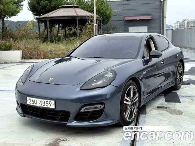 Porsche Panamera 2009 thumb 11