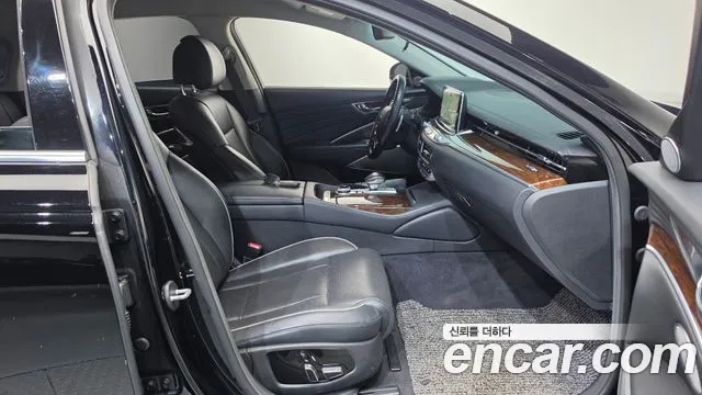 Kia K9 2018 thumb 11