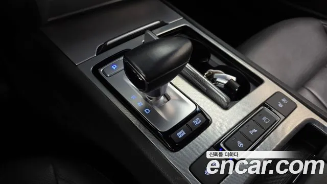 Genesis G80 2018 thumb 9