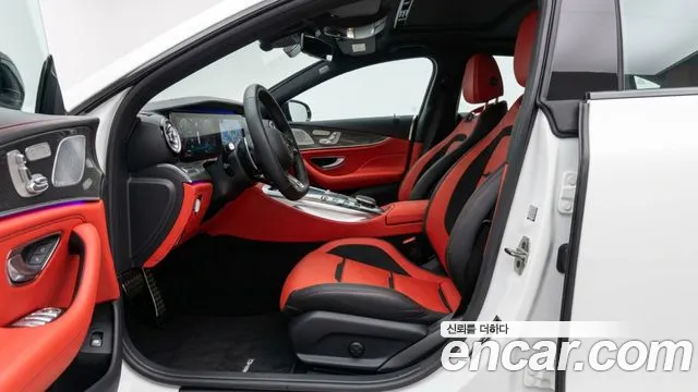 Mercedes-Benz AMG GT 2025 thumb 10