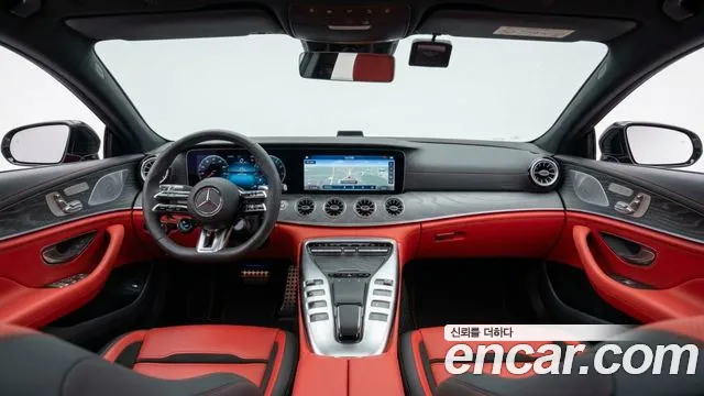 Mercedes-Benz AMG GT 2025 thumb 11