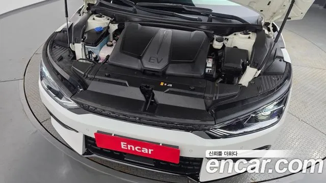 Kia EV6 2022 thumb 6
