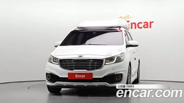 Kia Carnival 2016 thumb 3