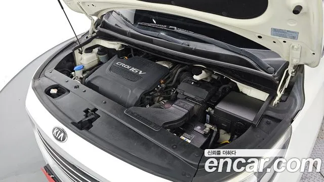 Kia Carnival 2016 thumb 6
