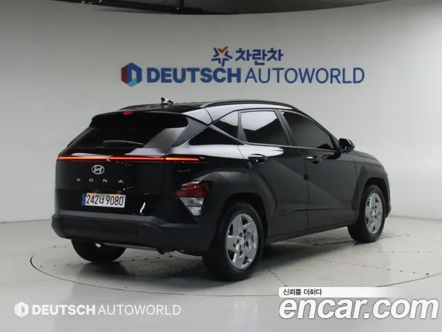 Hyundai Kona 2025 thumb 4