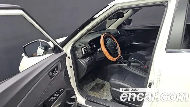 KG_Mobility_Ssangyong TIBOLI 2025 thumb 10