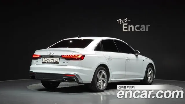 Audi A4 2021 thumb 2