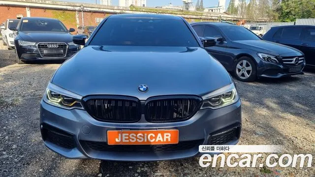 BMW 5 серии 2017 thumb 2
