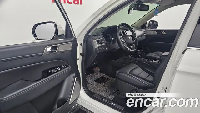 KG_Mobility_Ssangyong Rexton 2017 thumb 10