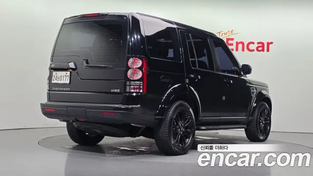 Land Rover Discovery 2016 thumb 2