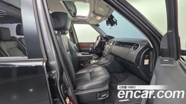Land Rover Discovery 2016 thumb 10