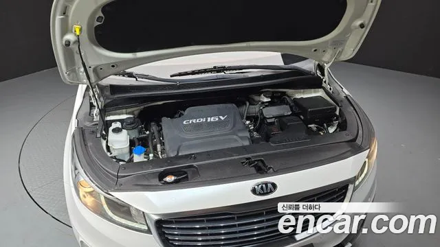 Kia Carnival 2018 thumb 6