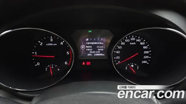 Kia Carnival 2018 thumb 8