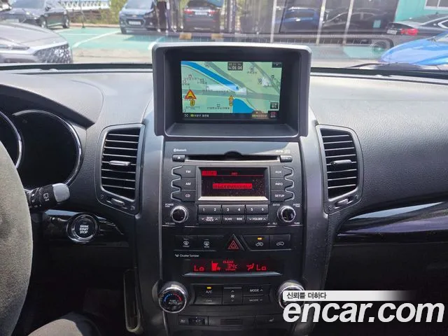 Kia Sorento 2009 thumb 8