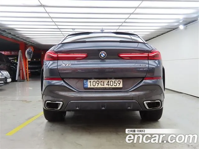 BMW X6 2021 thumb 3