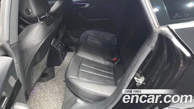 Audi A5 2019 thumb 12