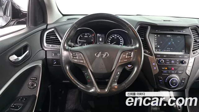 Hyundai Santa Fe 2018 thumb 12