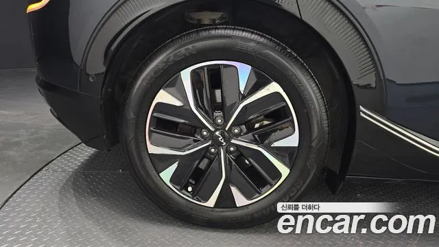 Kia EV6 2021 thumb 5