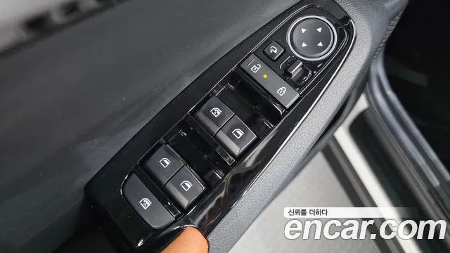 Kia Seltos 2024 thumb 11